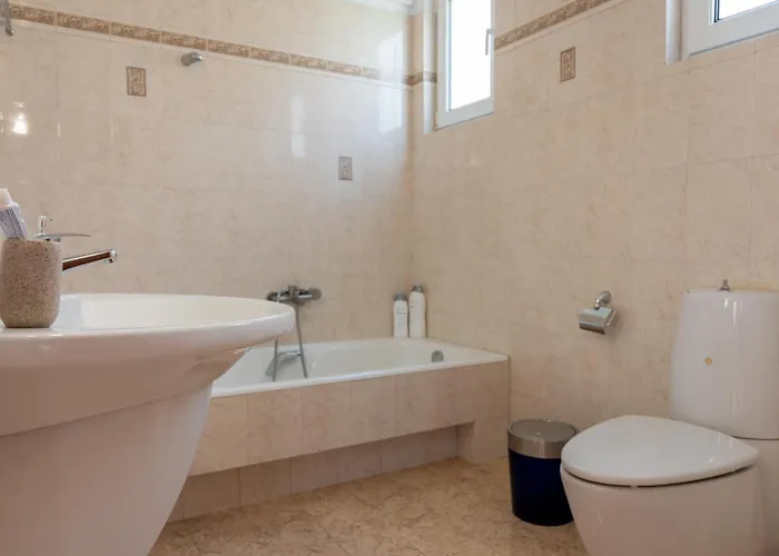 Artia - Subtle Elegance In A Seaside Village Villa