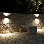 Artia - Subtle Elegance In A Seaside Village *