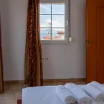 Artia - Subtle Elegance In A Seaside Village * Xiropigado