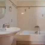 Artia - Subtle Elegance In A Seaside Village Xiropigado