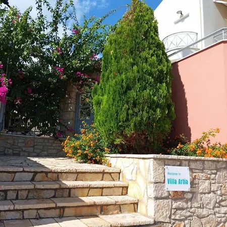 Villa Artia - Seaside Village Residence, Nafplio Riviera Villa *