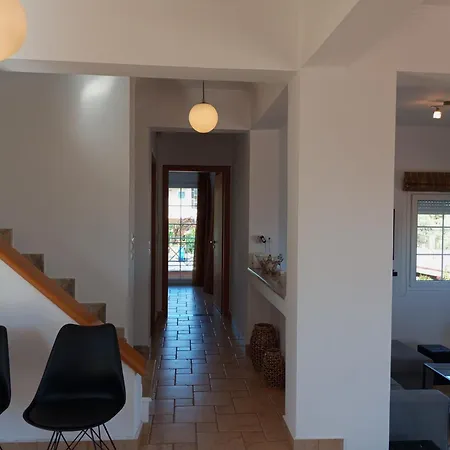 Artia Villa *