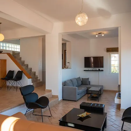 Artia Villa *