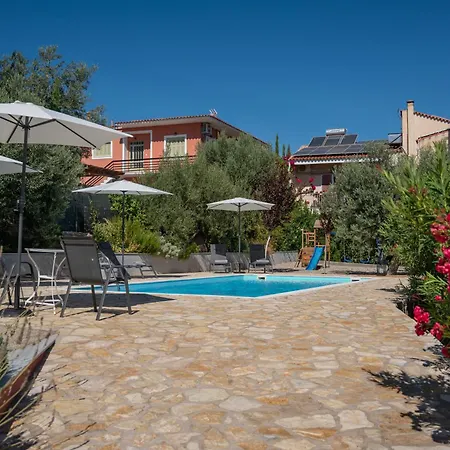 Villa Artia - Seaside Village Residence, Nafplio Riviera Villa *