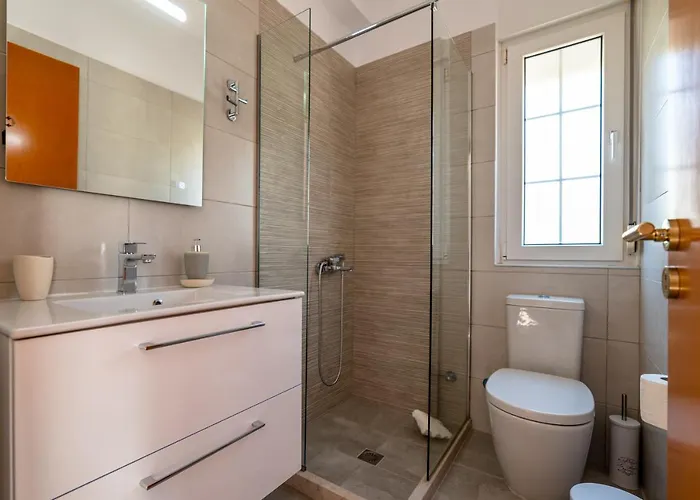 Artia - Subtle Elegance In A Seaside Village Villa