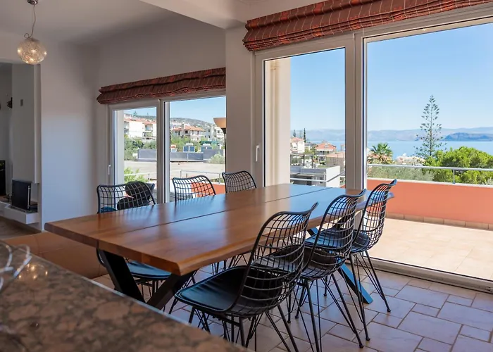 Artia - Subtle Elegance In A Seaside Village * Xiropigado