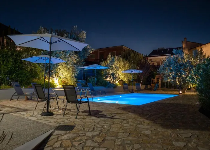 Artia - Subtle Elegance In A Seaside Village Villa