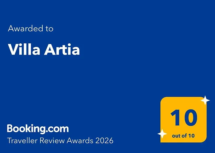 Artia - Subtle Elegance In A Seaside Village Villa *